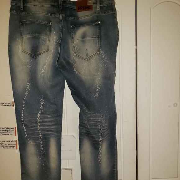 Jeans - Picture 2 of 2